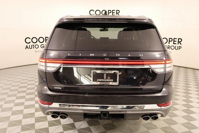 Photo of 2020 Infinite Black Metallic Lincoln Aviator
