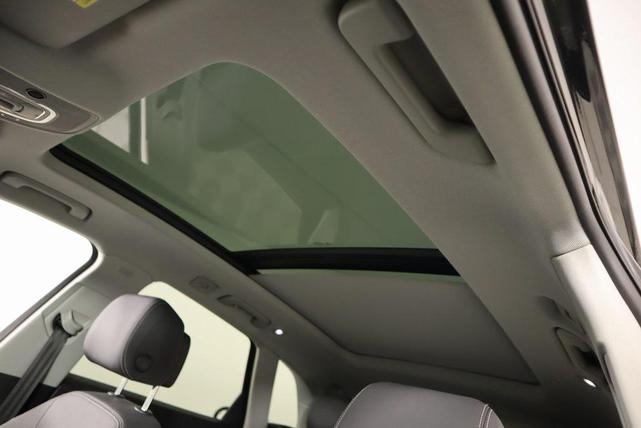 Photo of 2021 Black Metallic Audi Q5