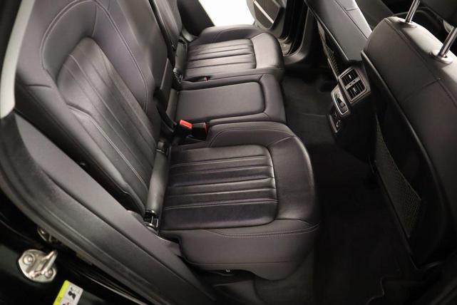 Photo of 2021 Black Metallic Audi Q5