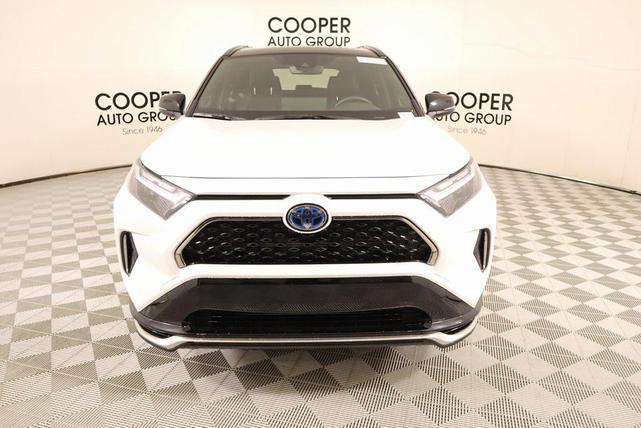 Photo of 2024 Wind Chill Pearl/Midnight Black Metallic Toyota RAV4 Prime