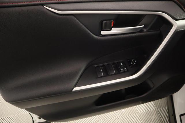 Photo of 2024 Wind Chill Pearl/Midnight Black Metallic Toyota RAV4 Prime