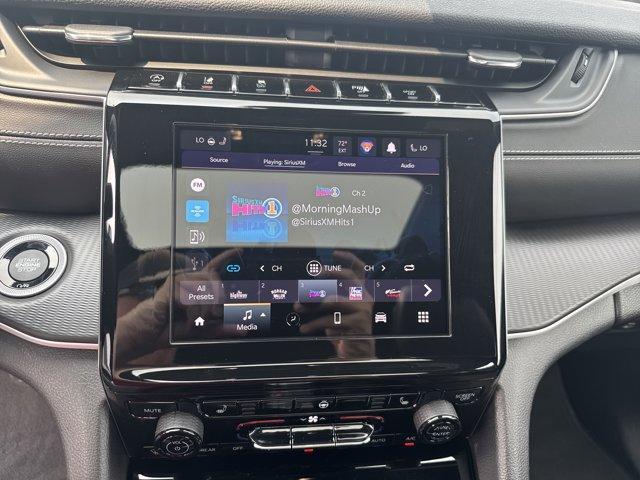Photo of 2023 Metallic Jeep Grand Cherokee L