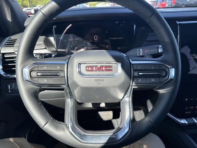 Photo of 2025 Summit White GMC Acadia