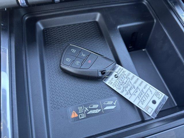Photo of 2025 Summit White GMC Acadia