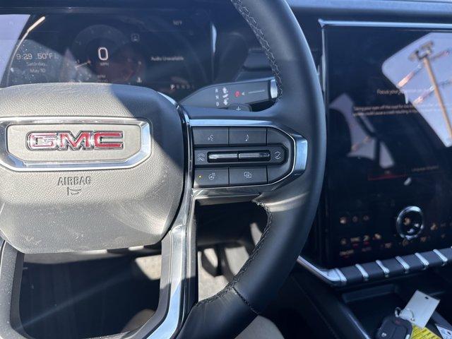 Photo of 2025 Summit White GMC Acadia