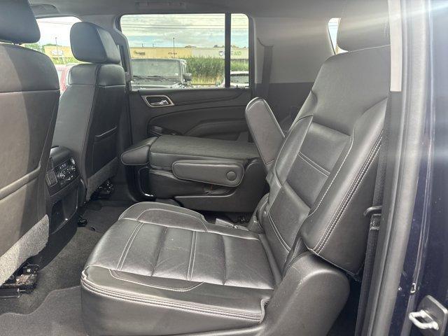 Photo of 2018 Dark Sapphire Blue Metallic GMC Yukon XL