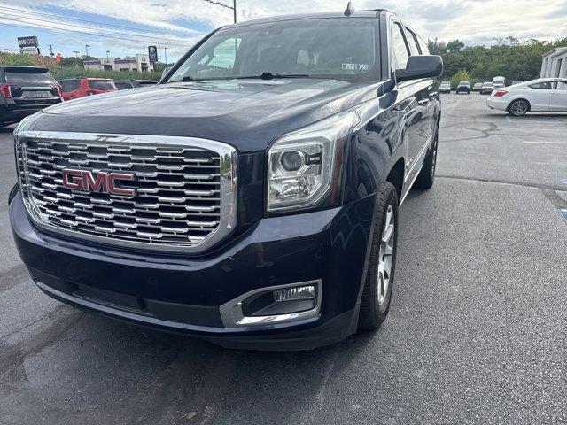 Photo of 2018 Dark Sapphire Blue Metallic GMC Yukon XL