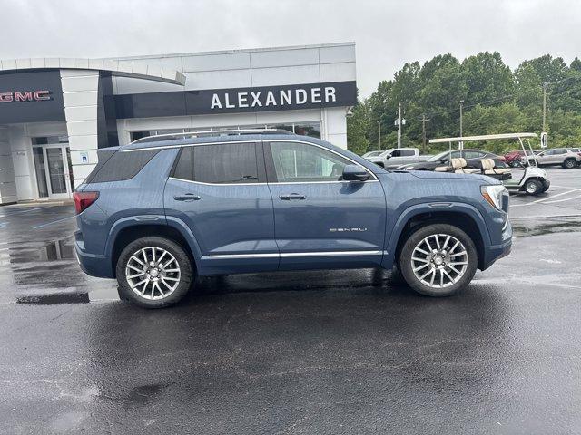 Photo of 2026 Metallic GMC Terrain