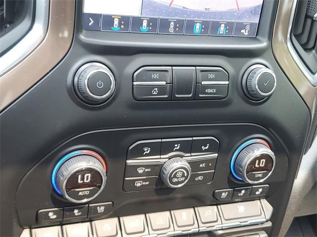 Photo of 2019 Black Chevrolet Silverado 1500