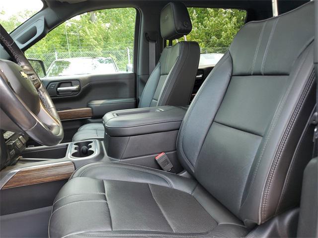 Photo of 2019 Black Chevrolet Silverado 1500