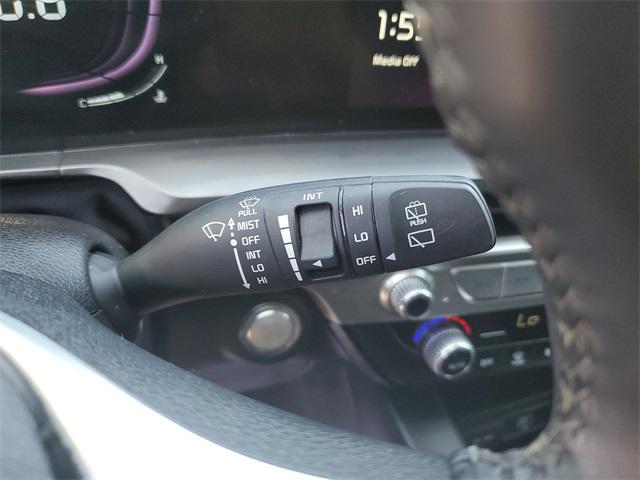Photo of 2023 Everlasting Silver Kia Telluride