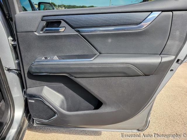 Photo of 2025 Sterling Metallic GMC Acadia