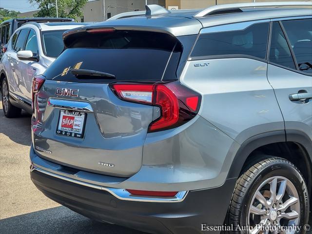 Photo of 2024 Sterling Metallic GMC Terrain