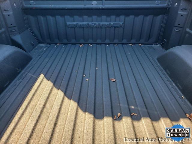 Photo of 2024 Onyx Black GMC Sierra 1500