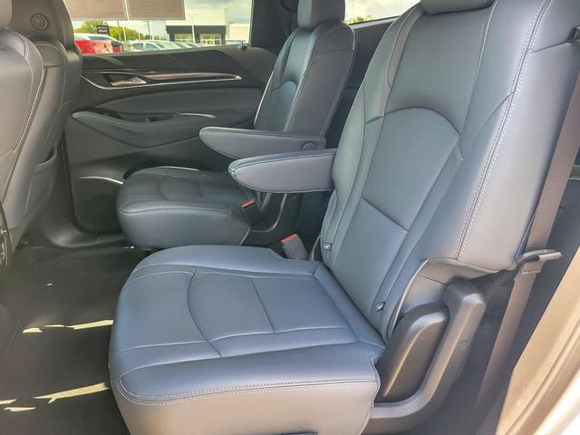 Photo of 2024 Summit White Buick Enclave