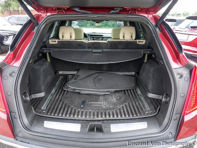 Photo of 2019 Red Horizon Tintcoat Cadillac XT5