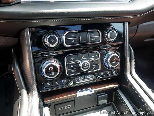 Photo of 2024 Onyx Black GMC Yukon