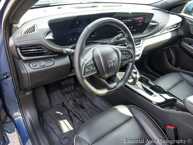 Photo of 2024 Ocean Blue Metallic Buick Envista