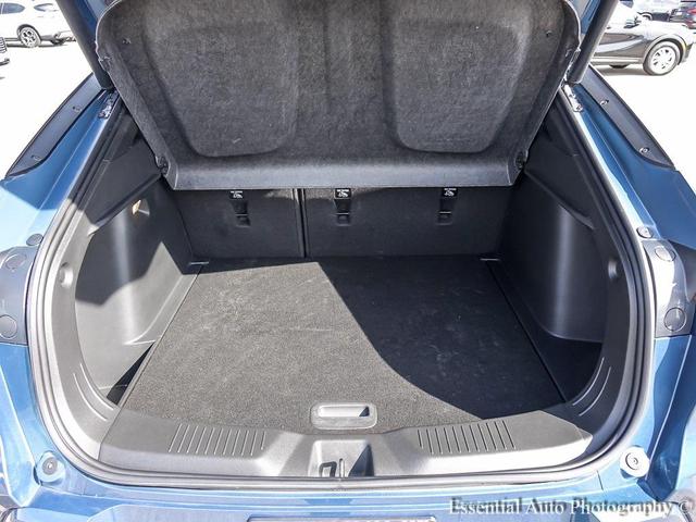 Photo of 2024 Ocean Blue Metallic Buick Envista