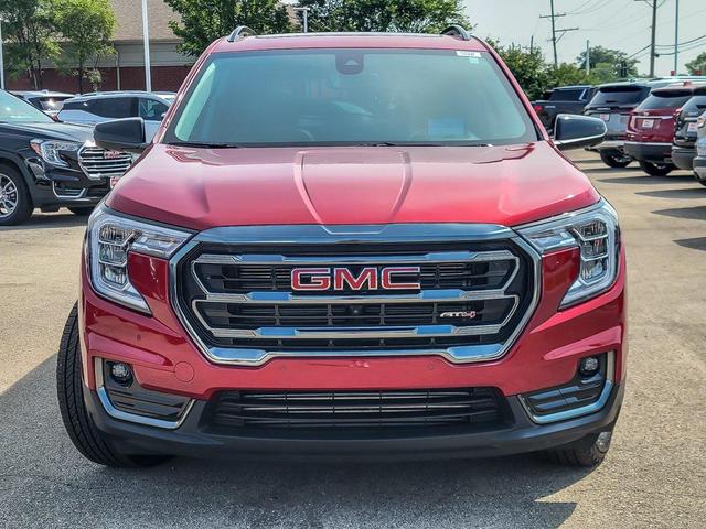 Photo of 2024 Volcanic Red Tintcoat GMC Terrain