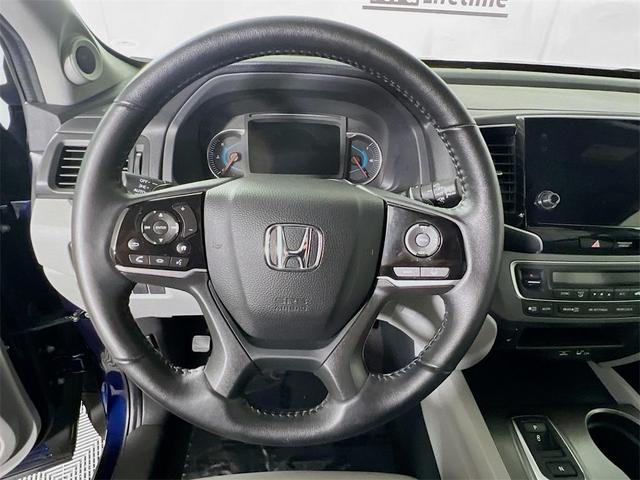Photo of 2021 Obsidian Blue Pearl Honda Pilot