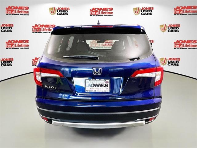 Photo of 2021 Obsidian Blue Pearl Honda Pilot