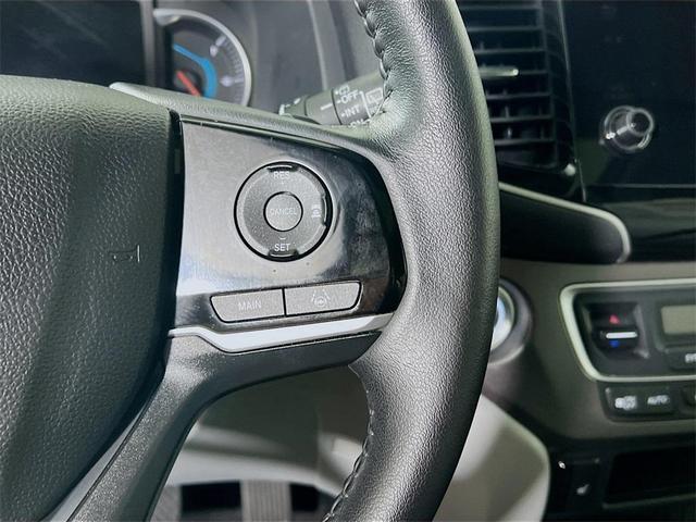 Photo of 2021 Obsidian Blue Pearl Honda Pilot