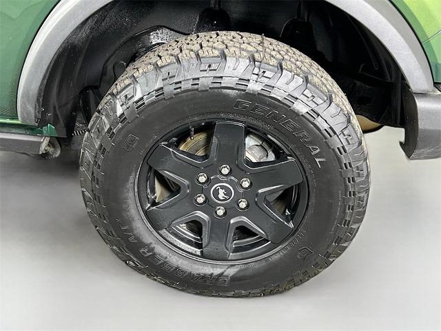 Photo of 2022 Eruption Green Metallic Ford Bronco