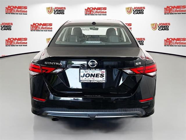 Photo of 2022 Black Nissan Sentra