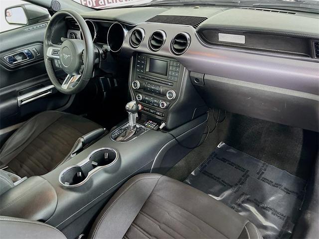Photo of 2017 Magnetic Ford Mustang