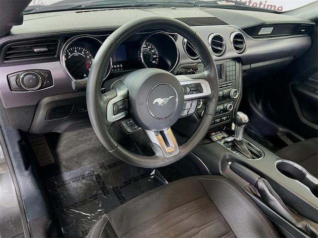 Photo of 2017 Magnetic Ford Mustang