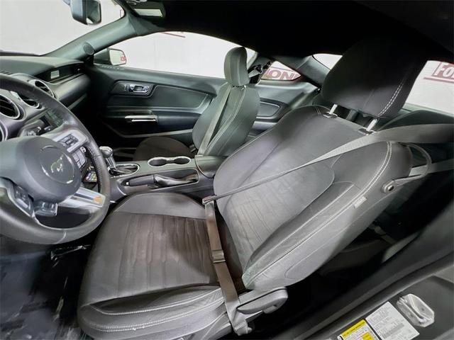 Photo of 2017 Magnetic Ford Mustang