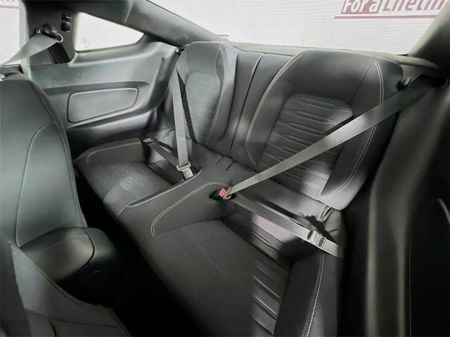 Photo of 2017 Magnetic Ford Mustang