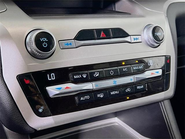 Photo of 2021 Stone Gray Ford Explorer