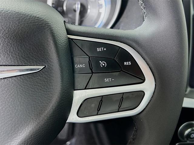 Photo of 2023 Frostbite Chrysler 300