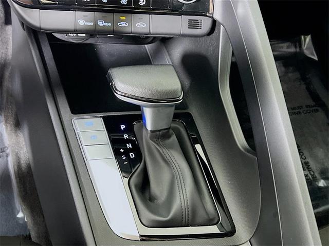 Photo of 2023 Red Hyundai ELANTRA