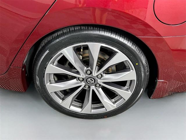 Photo of 2020 Carnelian Red Nissan Maxima