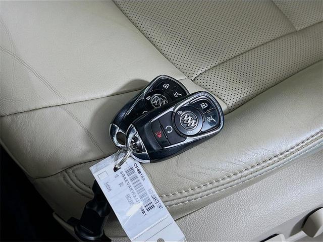 Photo of 2018 Red Quartz Tintcoat Buick Enclave