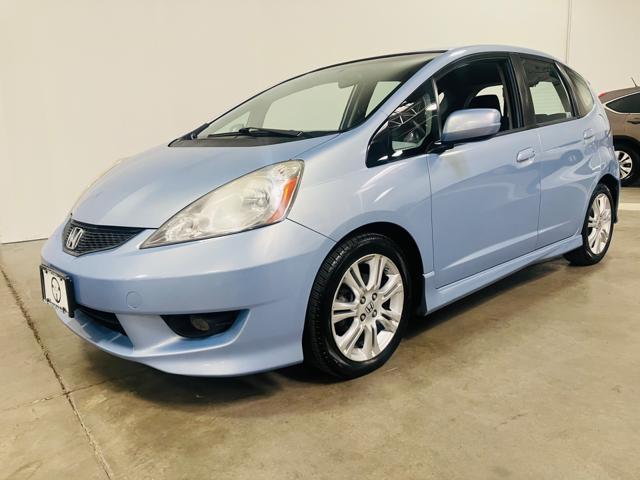 Photo of 2009 Lt Blue Honda Fit