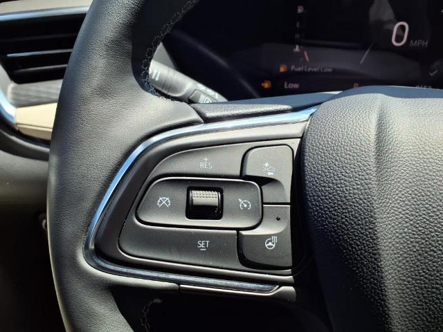 Photo of 2024 White Frost Tricoat Buick Encore GX