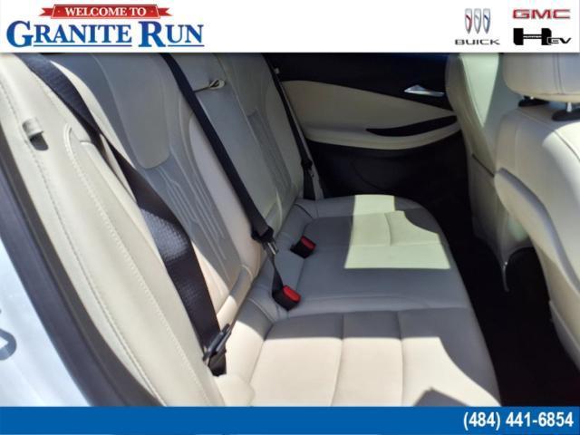 Photo of 2024 White Frost Tricoat Buick Encore GX