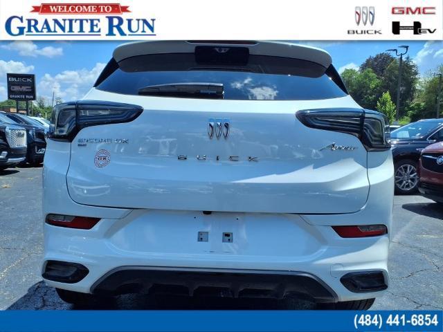 Photo of 2024 White Frost Tricoat Buick Encore GX