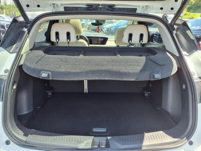 Photo of 2024 White Frost Tricoat Buick Encore GX