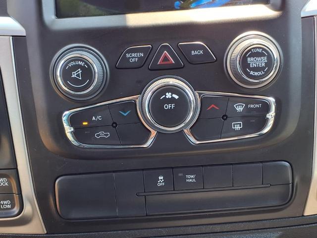 Photo of 2018 Bright Silver Metallic Clearcoat RAM 1500