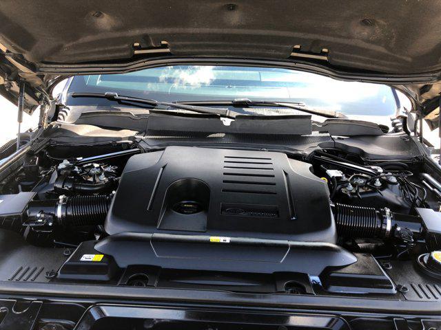 Photo of 2022 Black Land Rover Range Rover Sport