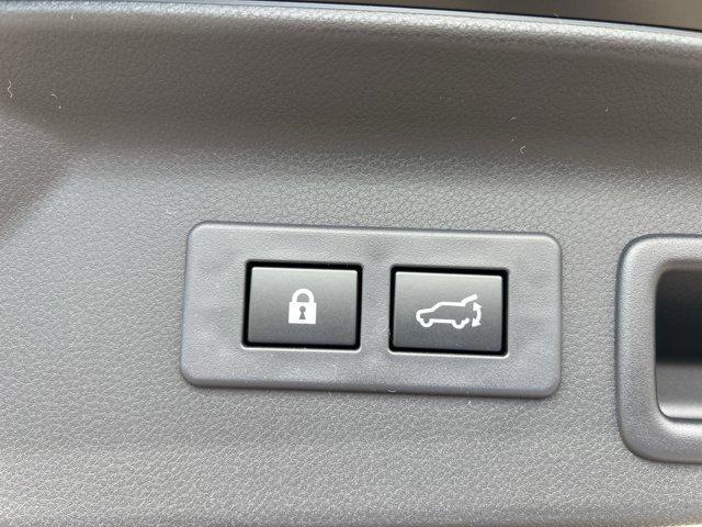 Photo of 2025 Crystal Black Silica Subaru Forester