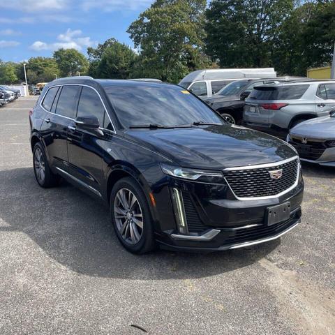 Photo of 2020 Stellar Black Metallic Cadillac XT6