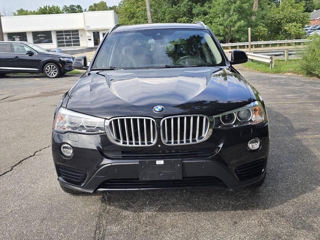 Photo of 2017 Black Sapphire Metallic BMW X3