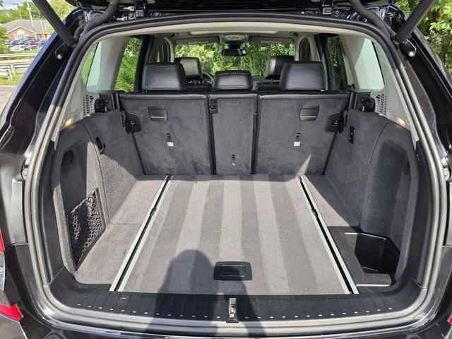 Photo of 2017 Black Sapphire Metallic BMW X3