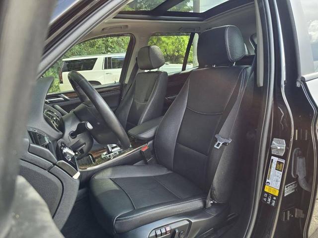 Photo of 2017 Black Sapphire Metallic BMW X3